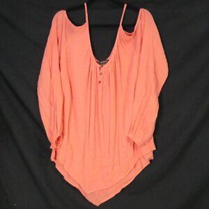 LOVE & LEGEND | size 16 | Salmon Pink Cold Shoulder Top With Buttons